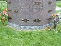 2010 - RoyEdbergInternment 0011 : Edberg Family, Roy Edberg Death